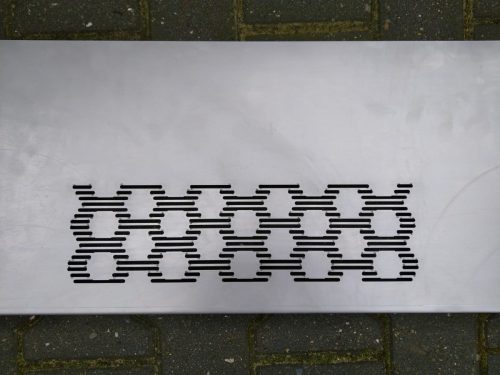 Nieuwe vensterbank met ventilatierooster